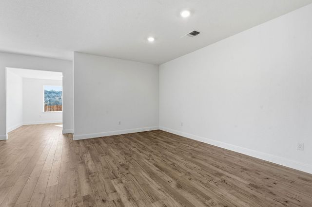 517 Tekoa DR, Georgetown, TX 78628