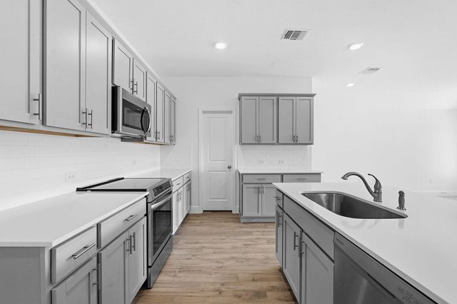 517 Tekoa DR, Georgetown, TX 78628