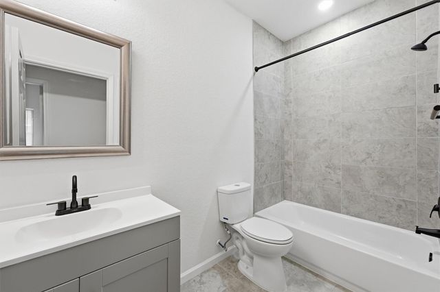 319 N Carolina Street B, Houston, TX 77029