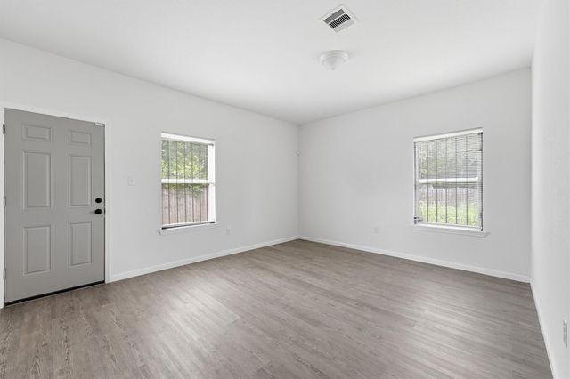 319 N Carolina Street B, Houston, TX 77029