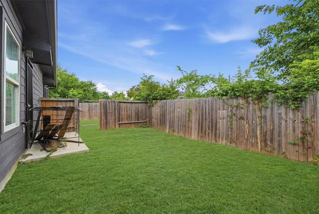 319 N Carolina Street B, Houston, TX 77029