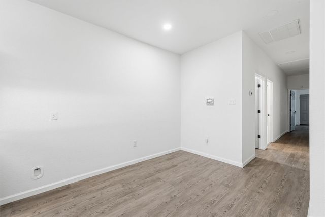 319 N Carolina Street B, Houston, TX 77029