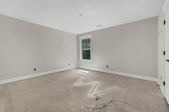 1066 Indian Creek Rd, Cumberland Furnace, TN 37051