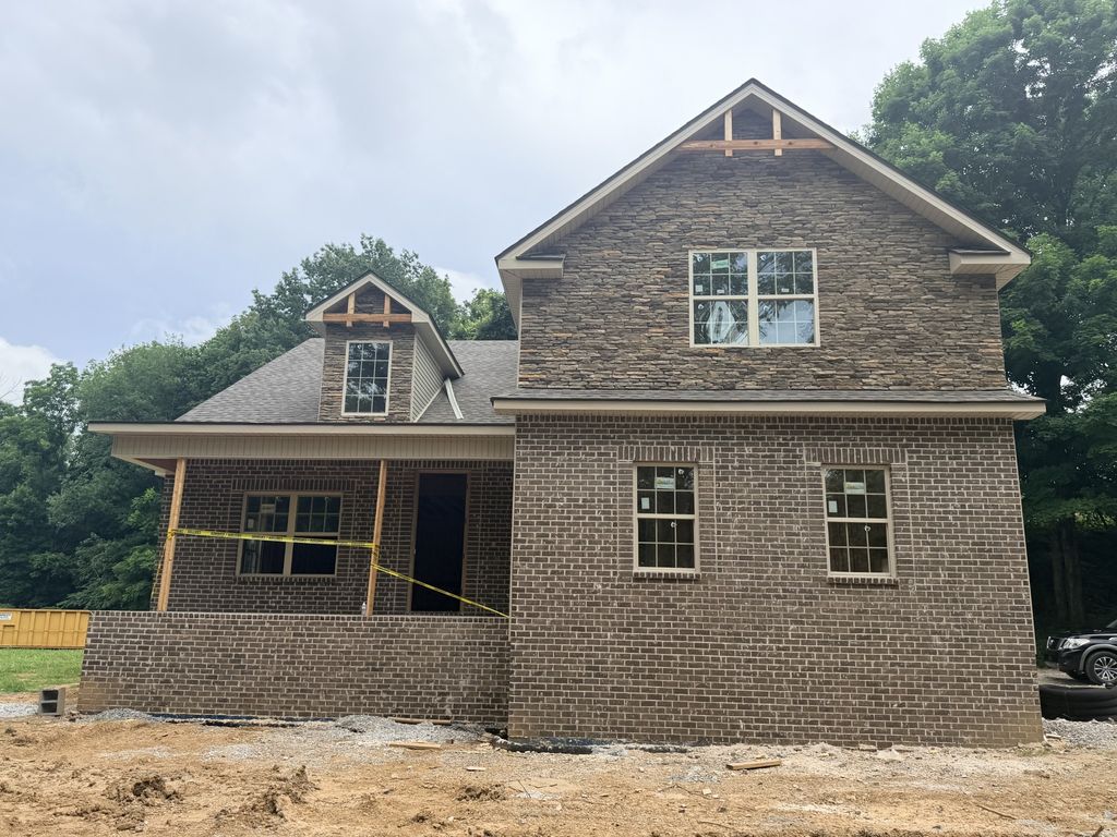 1066 Indian Creek Rd, Cumberland Furnace, TN 37051