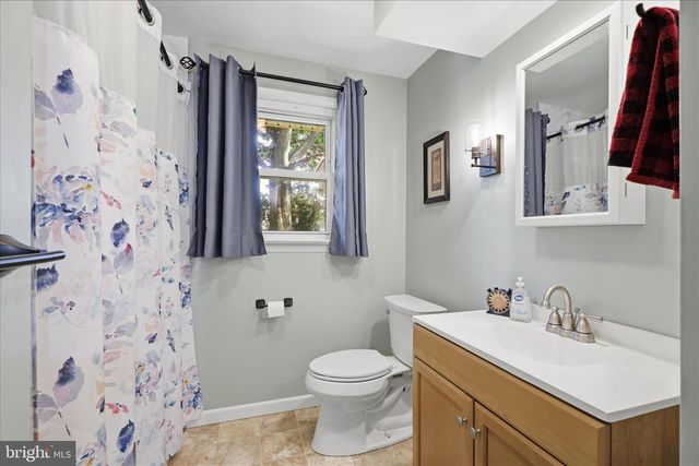 650 E WILLOW ST, Elizabethtown, PA 17022
