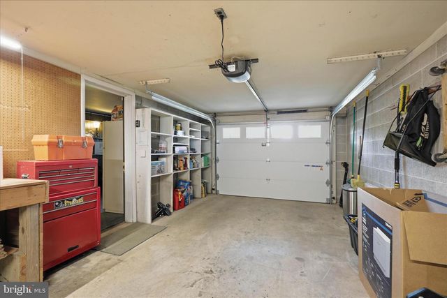 650 E WILLOW ST, Elizabethtown, PA 17022