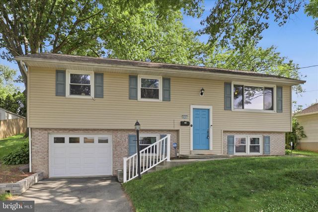 650 E WILLOW ST, Elizabethtown, PA 17022