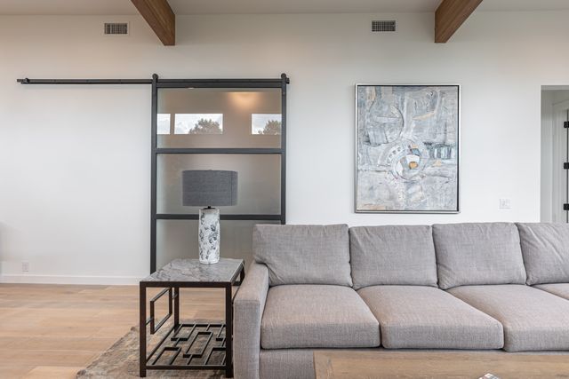 4202 Bonham Street, Dallas, TX 75229