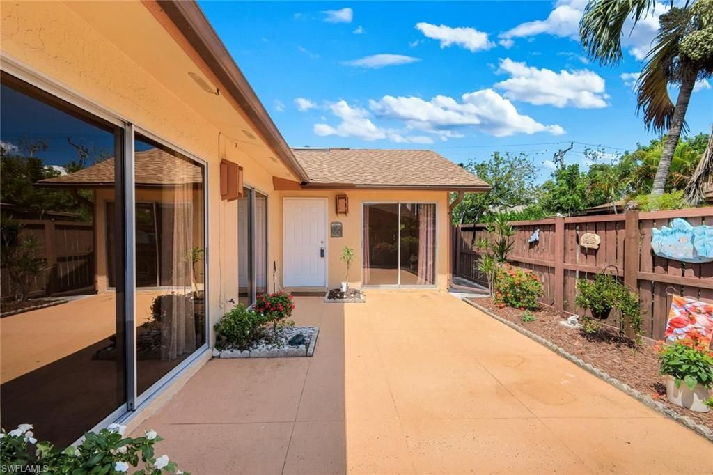 6346 Royal Woods DR, FORT MYERS, FL 33908 — photo 2