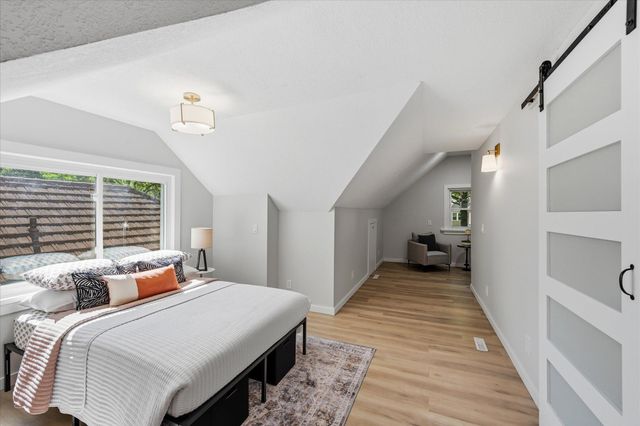1245 Jefferson Avenue, Saint Paul, MN 55105