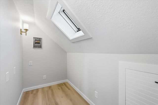 1245 Jefferson Avenue, Saint Paul, MN 55105