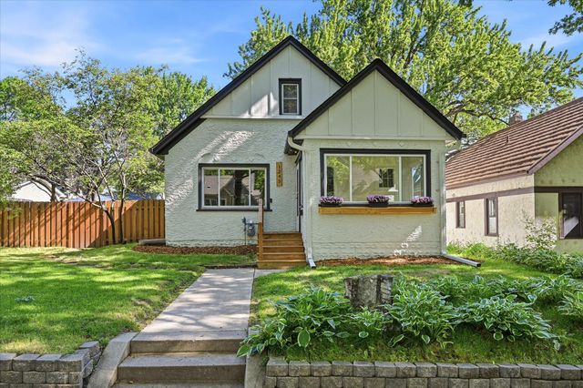 1245 Jefferson Avenue, Saint Paul, MN 55105