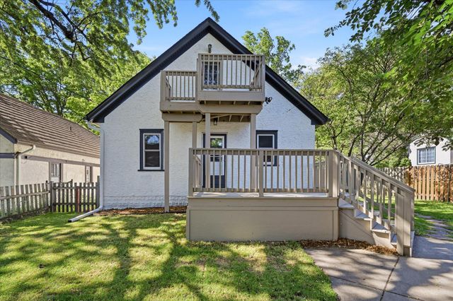 1245 Jefferson Avenue, Saint Paul, MN 55105
