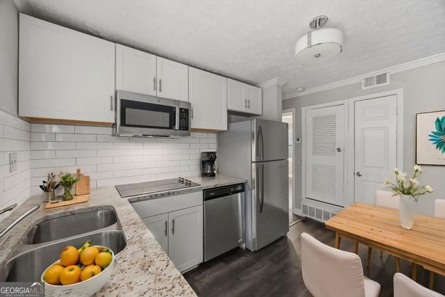 21 NE Delmont Drive NE 3, Atlanta, GA 30305