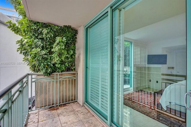 3400 SW 27th Ave 206, Miami, FL 33133