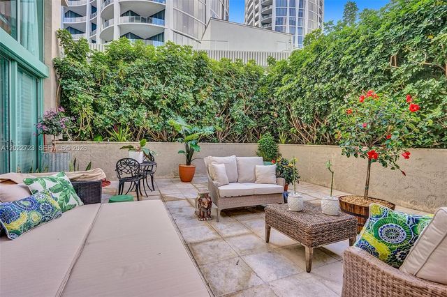 3400 SW 27th Ave 206, Miami, FL 33133