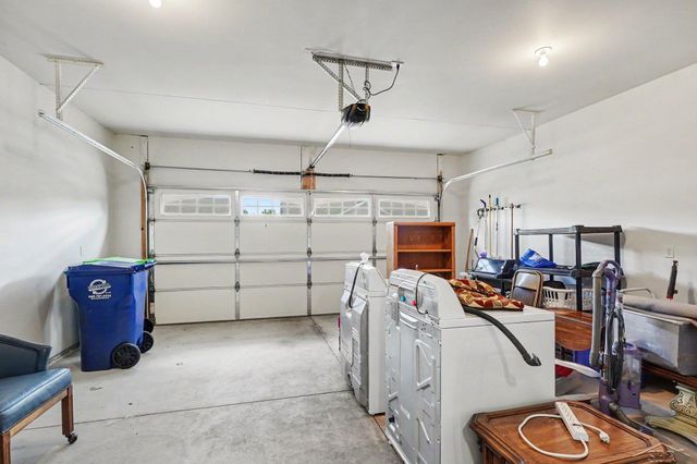 102 Tuscany Circle, Saginaw Twp, MI 48603