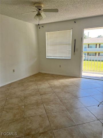 3325 Airport RD N S7, Naples, FL 34105