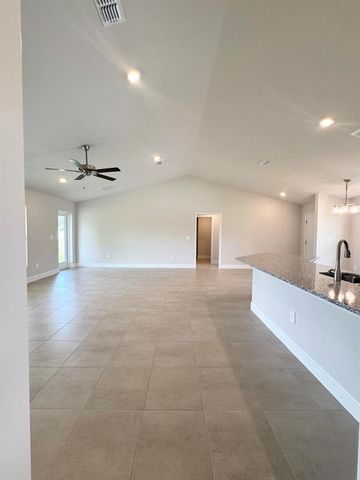 4232 SW Port St Lucie Boulevard, Port St. Lucie, FL 34953