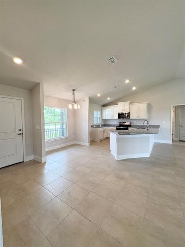4232 SW Port St Lucie Boulevard, Port St. Lucie, FL 34953