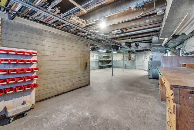 3517 S 52nd Court, Cicero, IL 60804