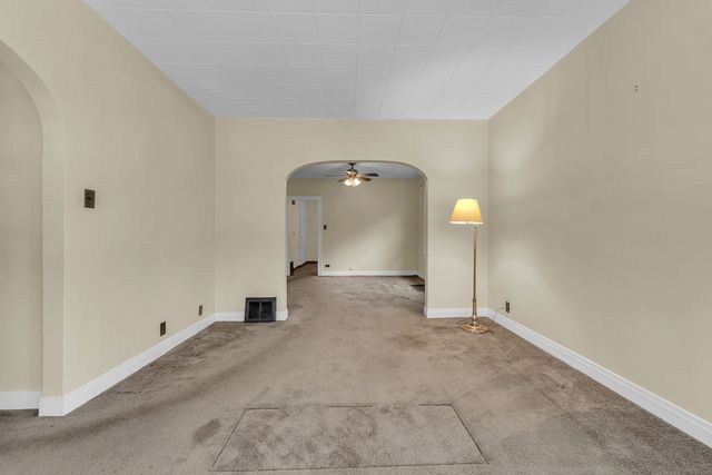 3517 S 52nd Court, Cicero, IL 60804