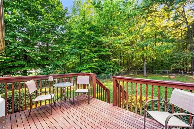 5919 Evelyn Lane, Pleasant Garden, NC 27313
