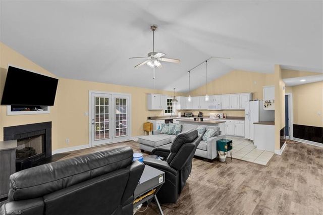 5919 Evelyn Lane, Pleasant Garden, NC 27313