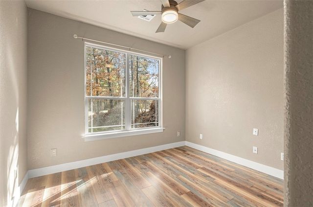 5 Helmsley Lane, Bella Vista, AR 72715