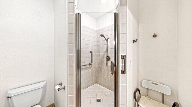 770 Merriam Rd, Hickman, CA 95323