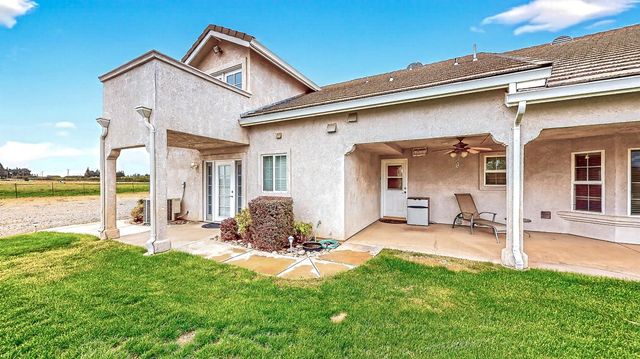 770 Merriam Rd, Hickman, CA 95323