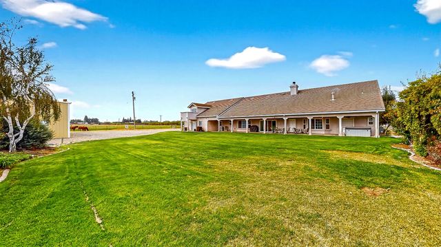 770 Merriam Rd, Hickman, CA 95323