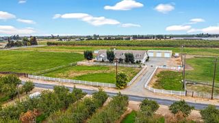 770 Merriam Rd, Hickman, CA 95323