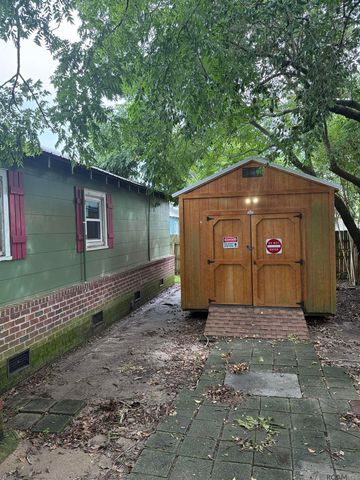 1004 Martin Luther Dr, Donaldsonville, LA 70346