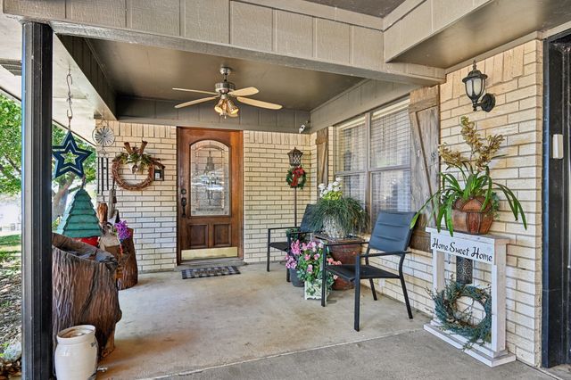 10856 Legg Drive, Kemp, TX 75143