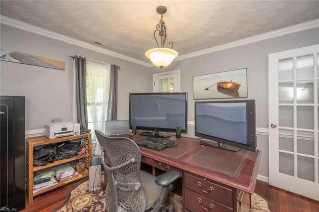 1248 Saint Brides RD W, Chesapeake, VA 23322