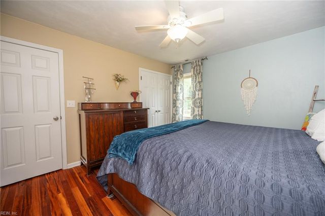 1248 Saint Brides RD W, Chesapeake, VA 23322