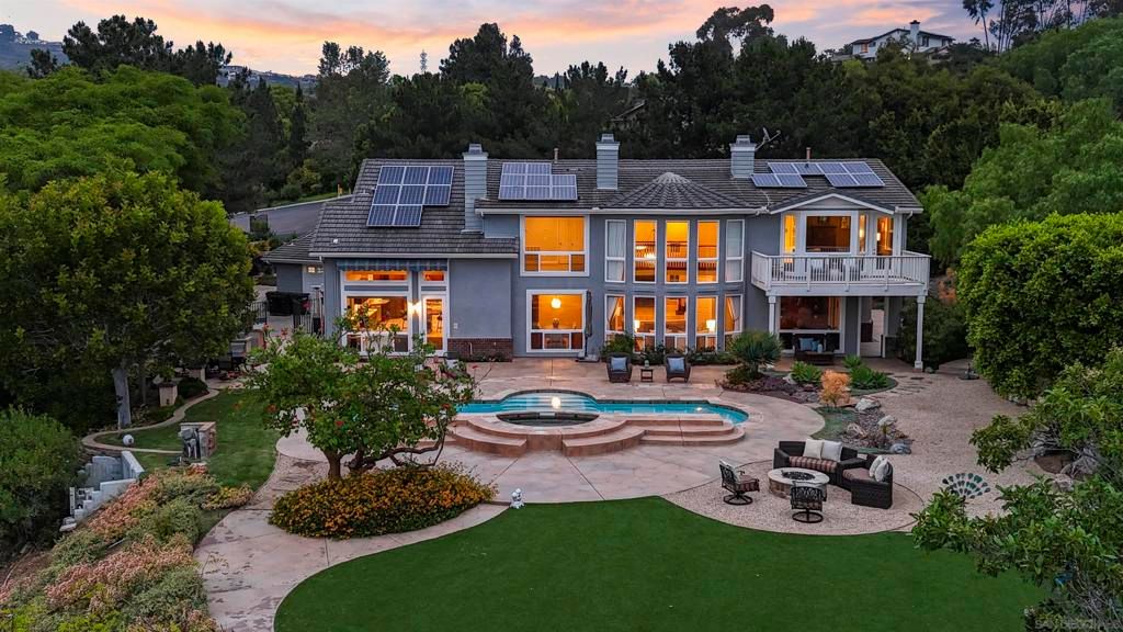 521 Latigo Row, Encinitas, CA 92024