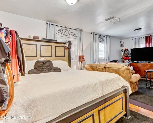 3241 CARIBBEAN Drive, Jacksonville, FL 32277