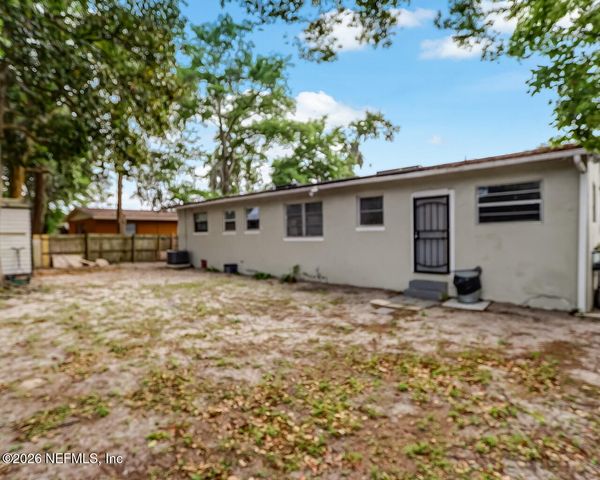 3241 CARIBBEAN Drive, Jacksonville, FL 32277