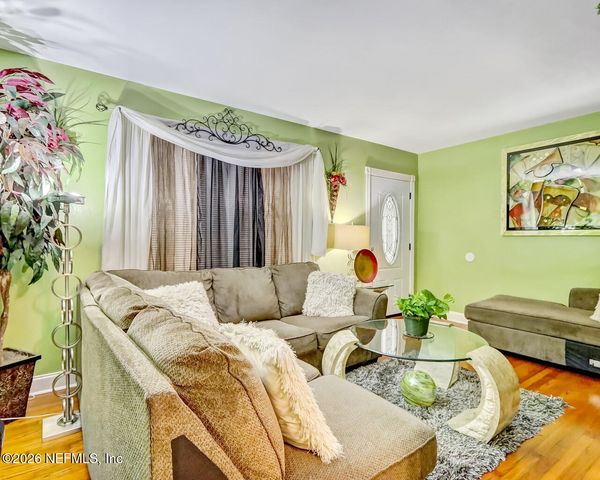 3241 CARIBBEAN Drive, Jacksonville, FL 32277