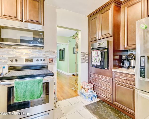 3241 CARIBBEAN Drive, Jacksonville, FL 32277