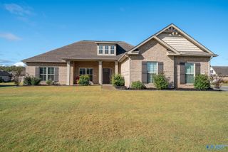 17277 Calcite Drive, Athens, AL 35613