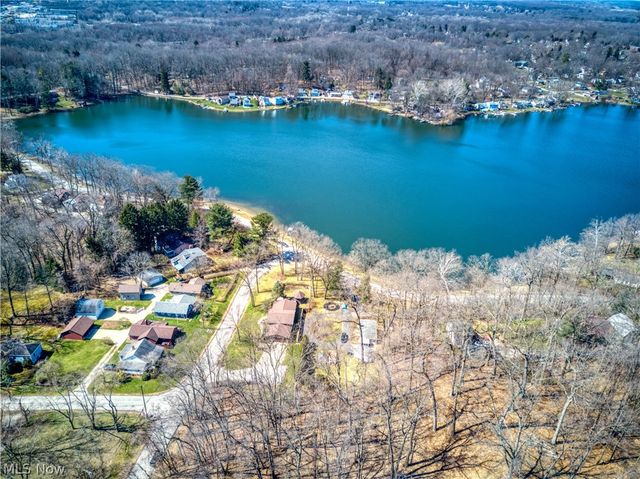 6590 N Pleasant Avenue, Kent, OH 44240