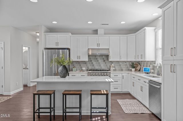 1432 Palace Garden Way, Raleigh, NC 27603