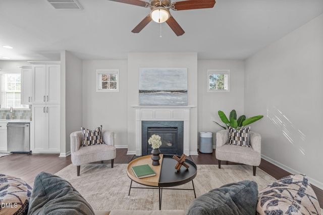 1432 Palace Garden Way, Raleigh, NC 27603