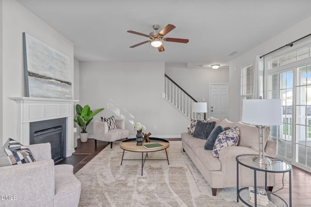 1432 Palace Garden Way, Raleigh, NC 27603