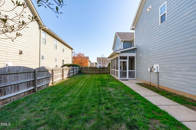 1432 Palace Garden Way, Raleigh, NC 27603