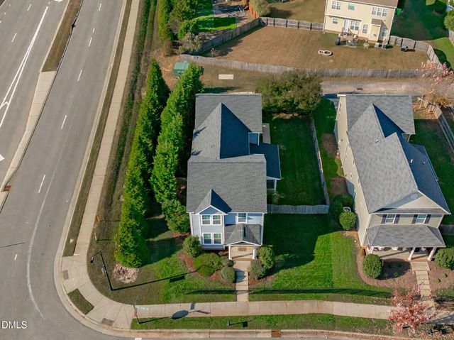 1432 Palace Garden Way, Raleigh, NC 27603