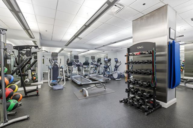 840 N Lake Shore Drive 201, Chicago, IL 60611